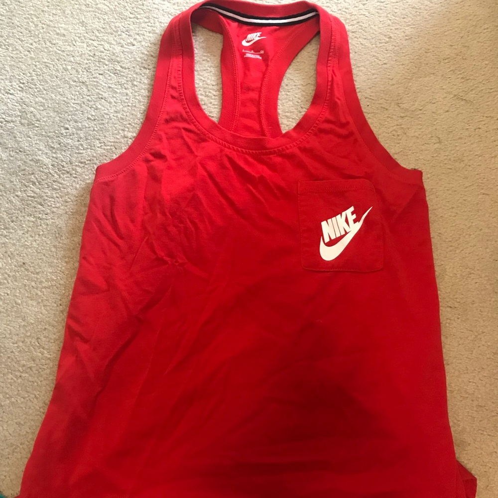 Nike tank